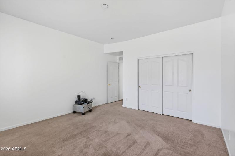 36-web-or-mls-41W Southgate Ave