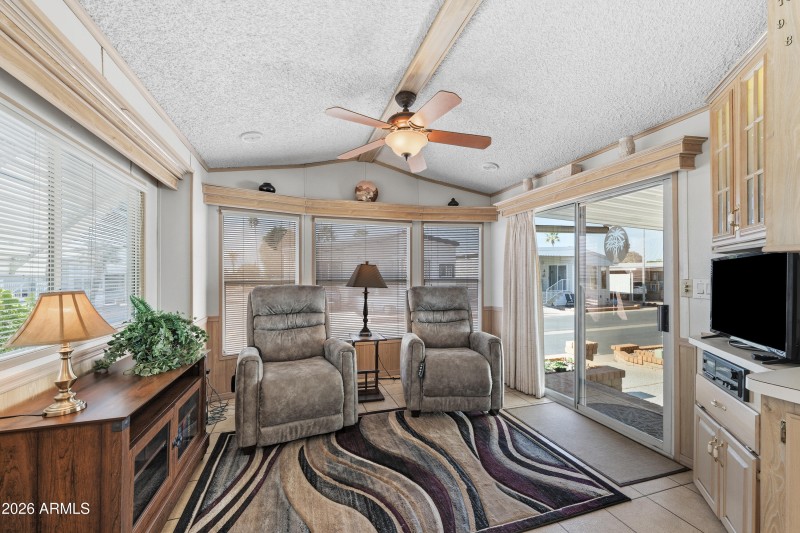 008___111 S Greenfield Rd unit 490