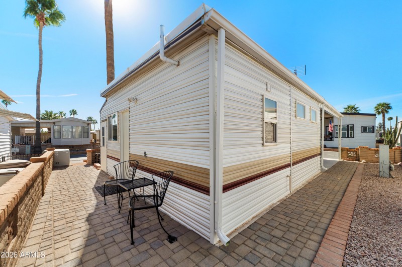 018___111 S Greenfield Rd unit 490