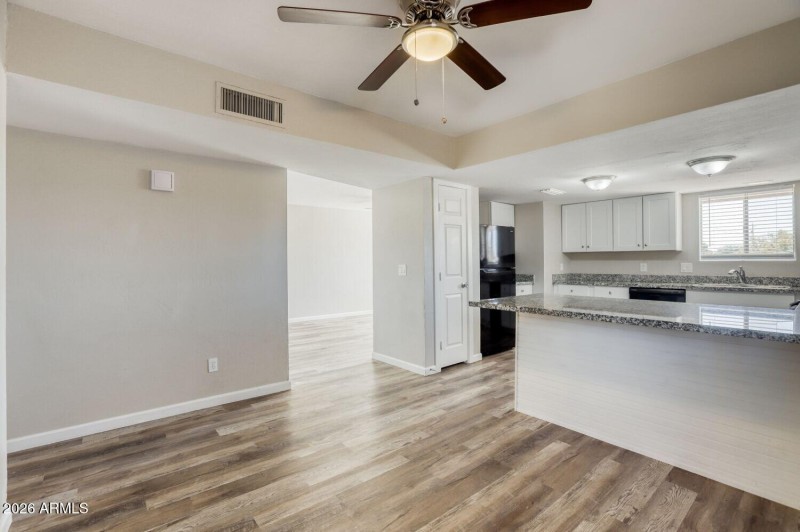 1050 E Osage Ave - Web Quality - 009 - 0