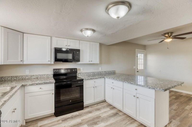 1050 E Osage Ave - Web Quality - 012 - 1