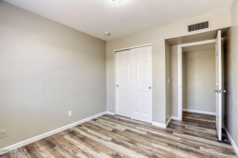 1050 E Osage Ave - Web Quality - 016 - 1