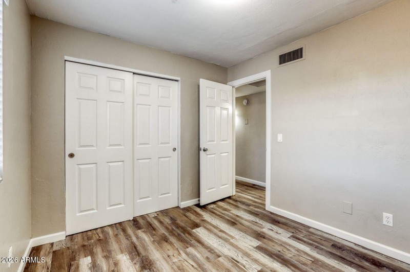 1050 E Osage Ave - Web Quality - 018 - 1