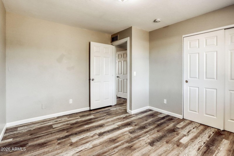 1050 E Osage Ave - Web Quality - 020 - 2