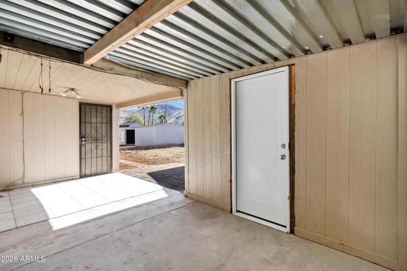 1521 W Thunderbird Rd-30