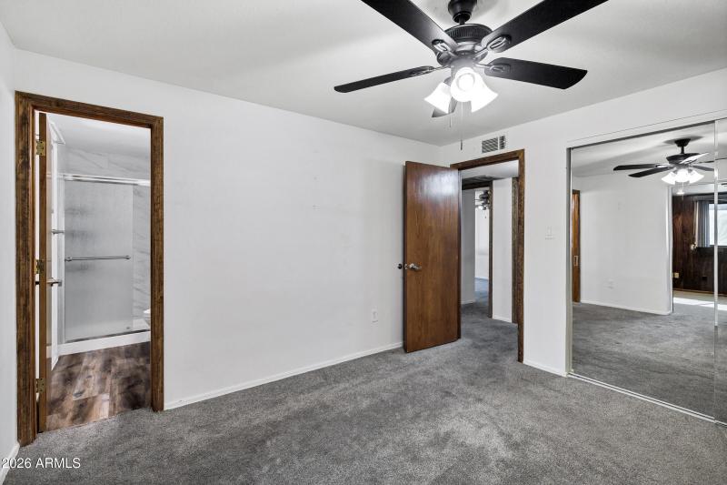 1521 W Thunderbird Rd-22