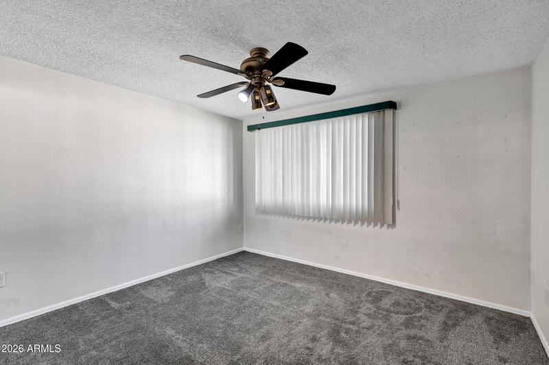 1521 W Thunderbird Rd-18