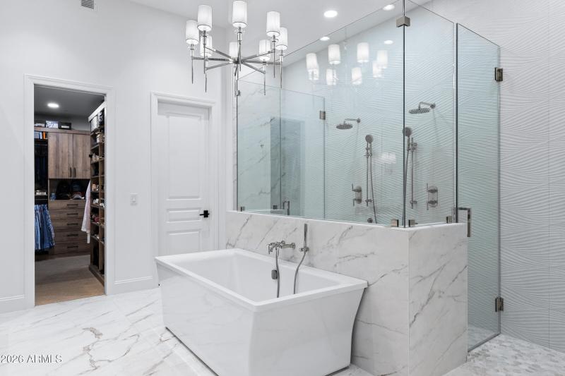 8832 E Wethersfield Rd-28