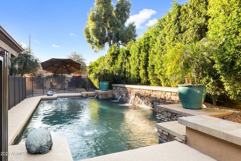 8832 E Wethersfield Rd-57