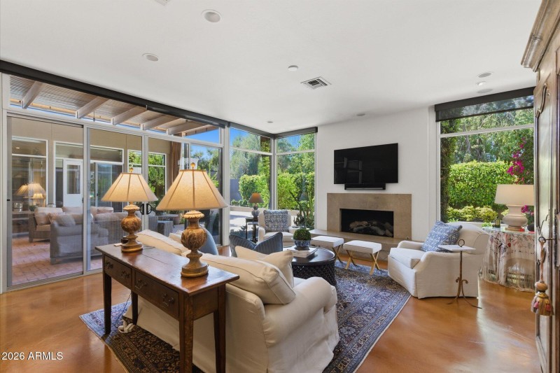 Floor-to-Ceiling Glass Windows