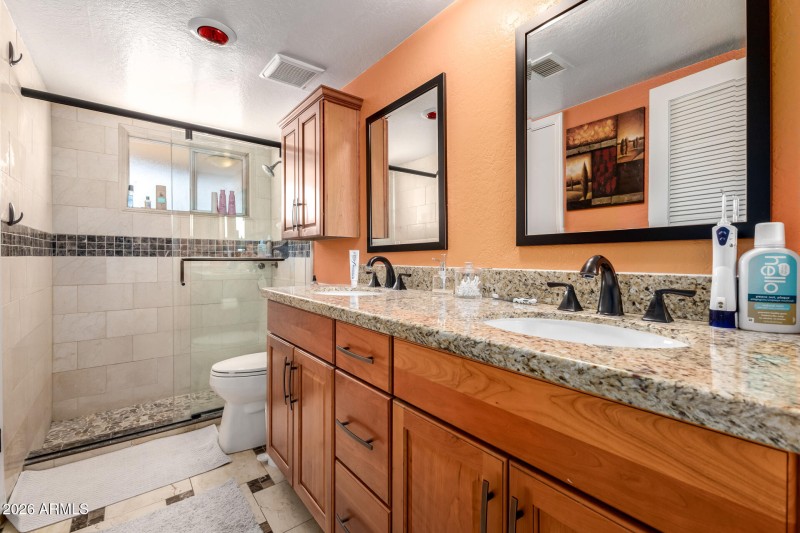 Updated Guest Bath with Granite