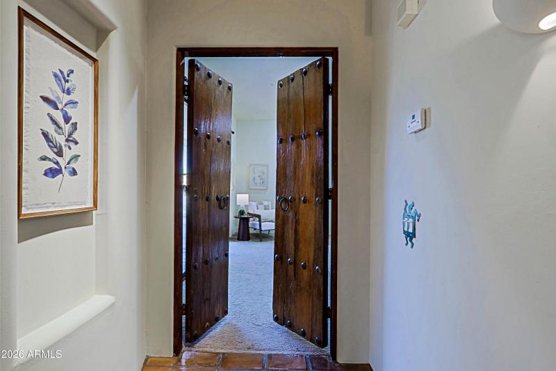 Master Bedroom 1 - Entrance