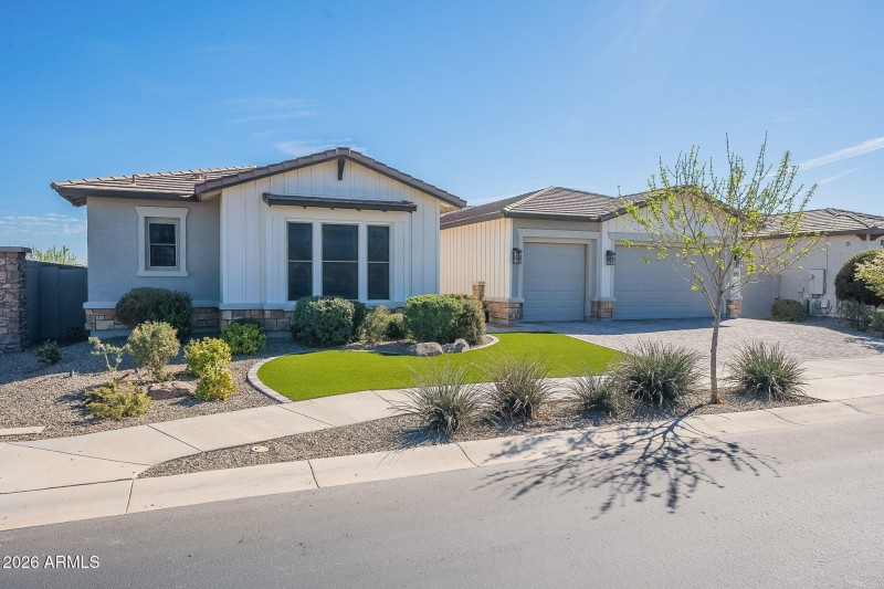 4-web-or-mls-227th-4