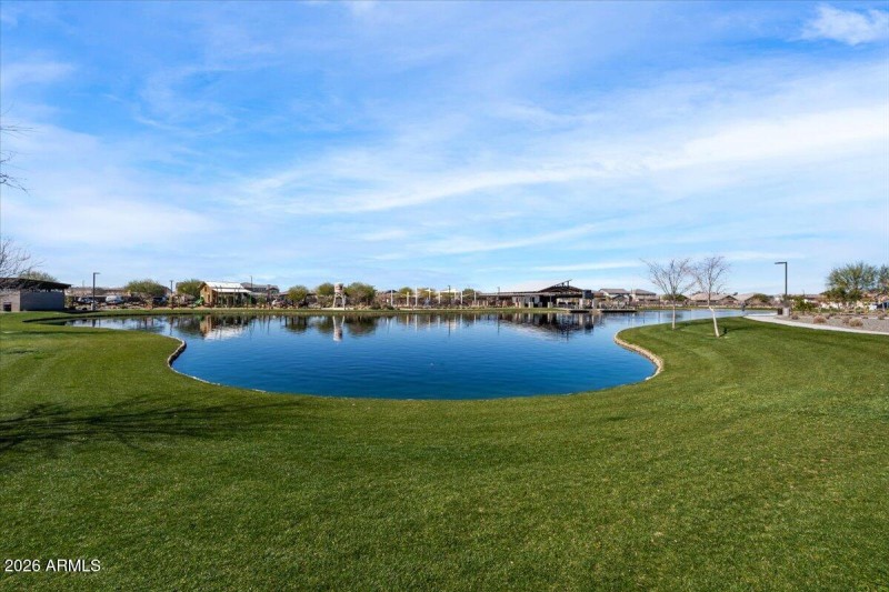 71-Community center & lake