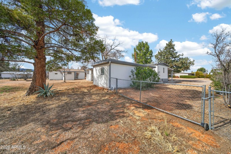 Exterior - 3344 Quail Run Dr-13