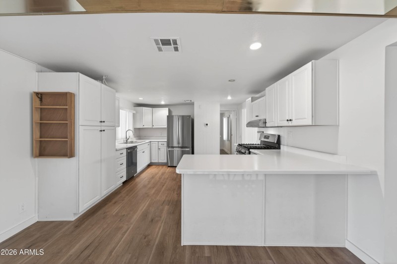 Interior - 3344 Quail Run Dr-2