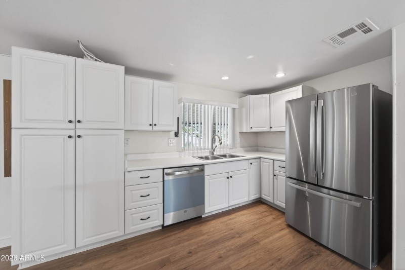 Interior - 3344 Quail Run Dr-3