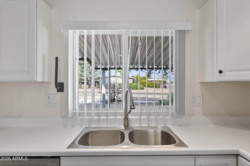 Interior - 3344 Quail Run Dr-6