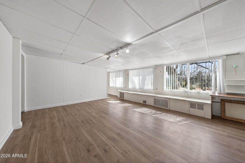 Interior - 3344 Quail Run Dr-8