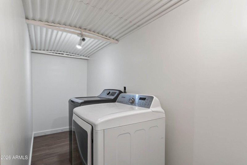 Interior - 3344 Quail Run Dr-23