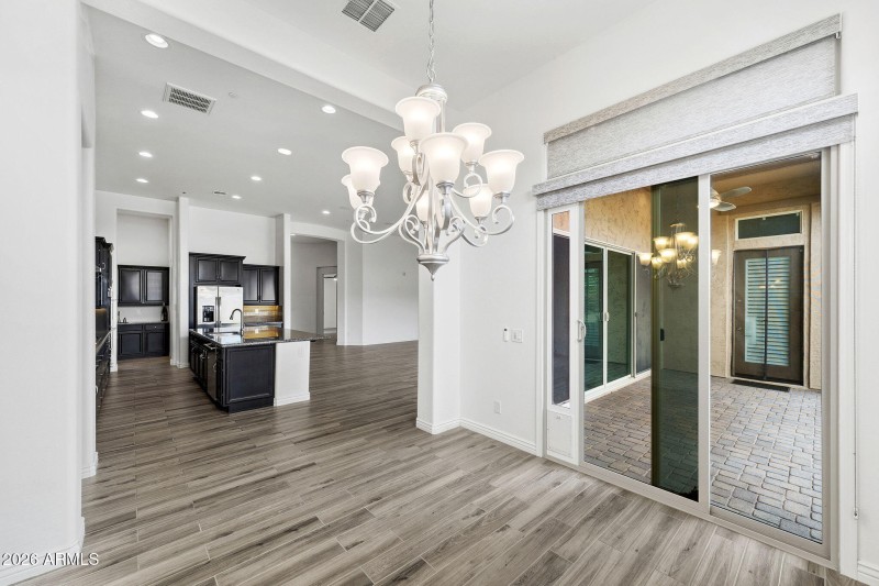 011___3856 E Fairfield St