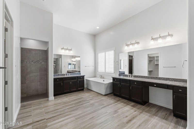 026___3856 E Fairfield St