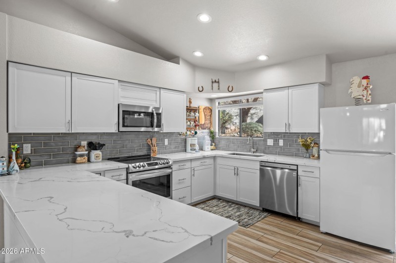 7-web-or-mls-DSC09572