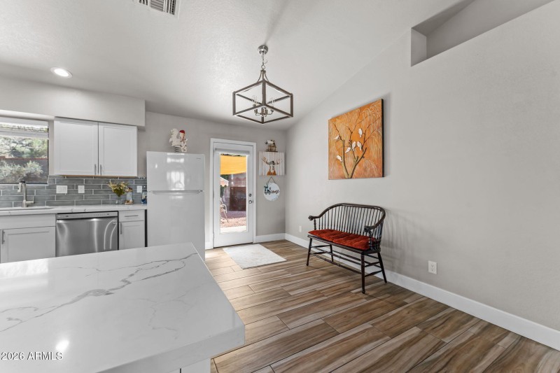 13-web-or-mls-DSC09602