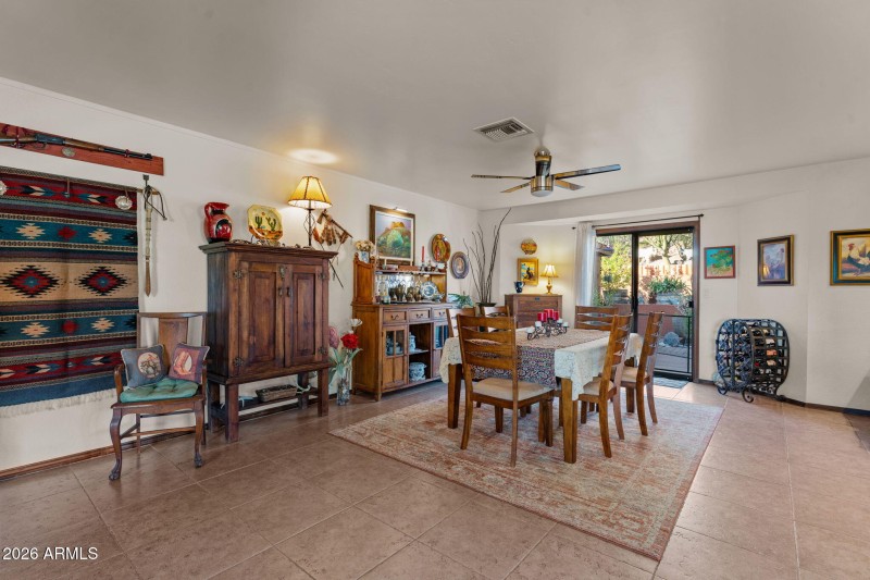 1130 N Coyote Crossing