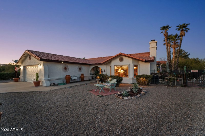 1130 N Coyote Crossing