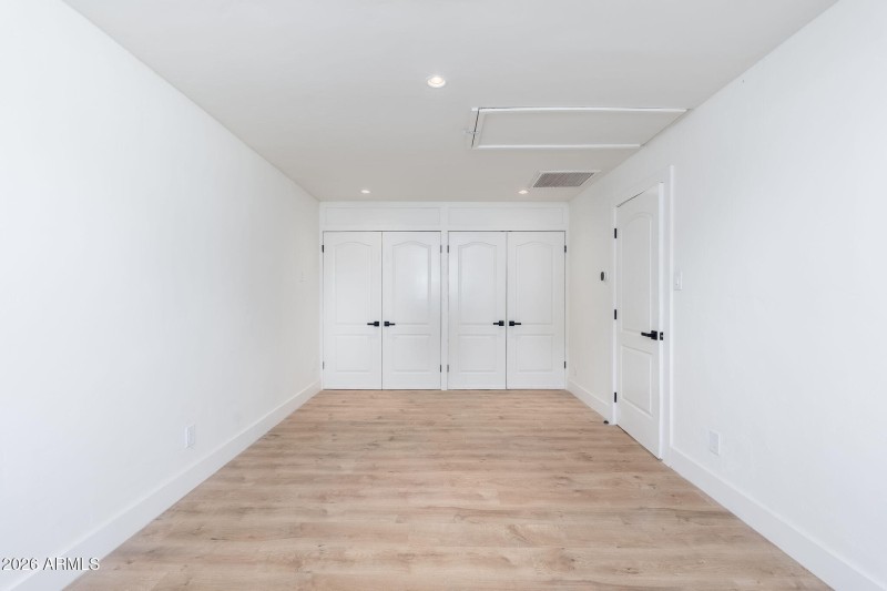 3401 N 25th St, 02-09 - 05