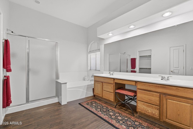 28-web-or-mls-17E Knoll Cir