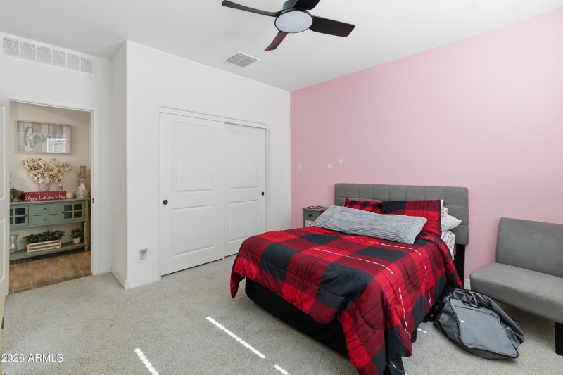 17168_W_Running_Deer_7