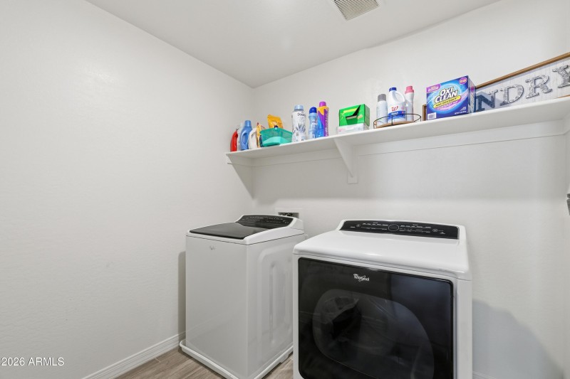 17168_W_Running_Deer_27