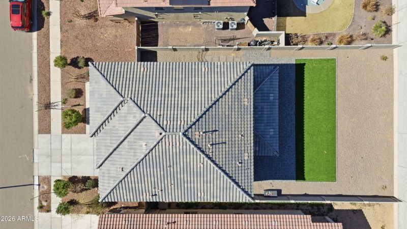 17168_W_Running_Drone_9