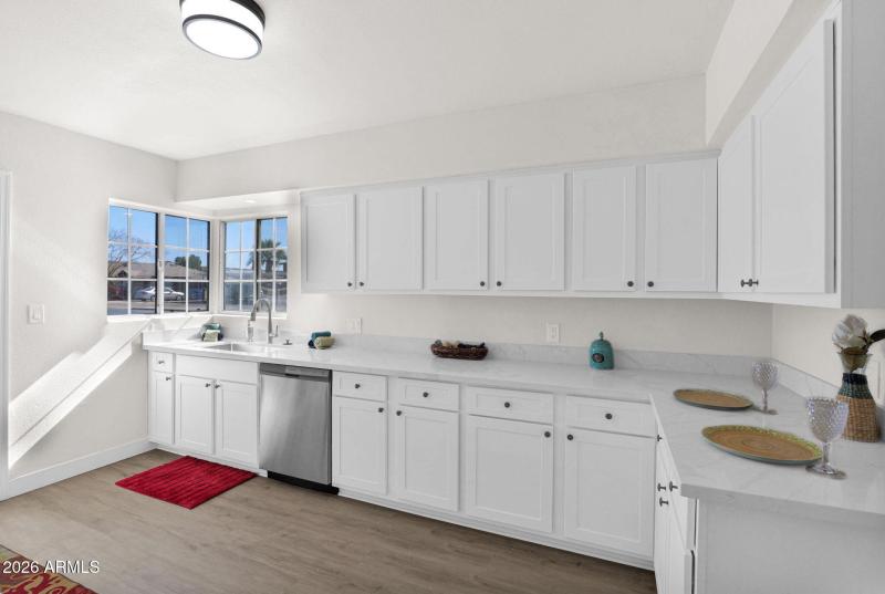 6-web-or-mls-P1482263