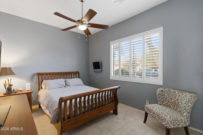 Second bedroom - very large