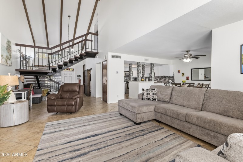 698c45_09 - Fairfield