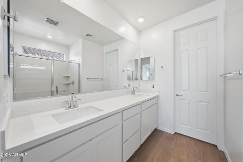 PHX_Empire Pointe_Lot 9055_Sepia_23042_O