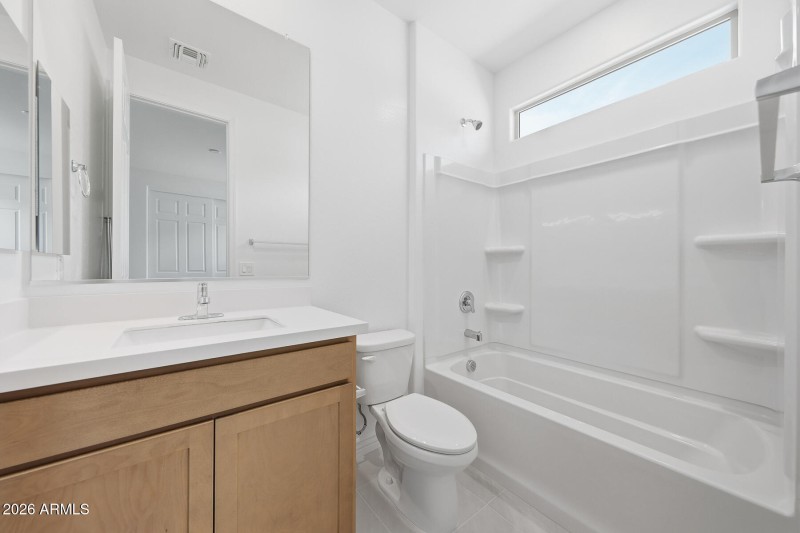 PHX_Miravida_lot 1153_Harbor_14832_Bath3