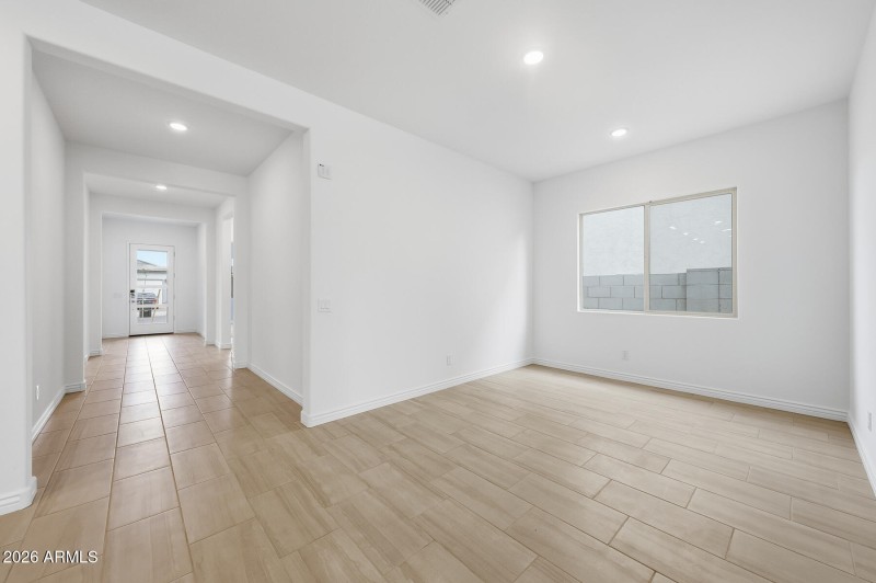 PHX_Miravida_Lot 1038_Imperial_14849_Din