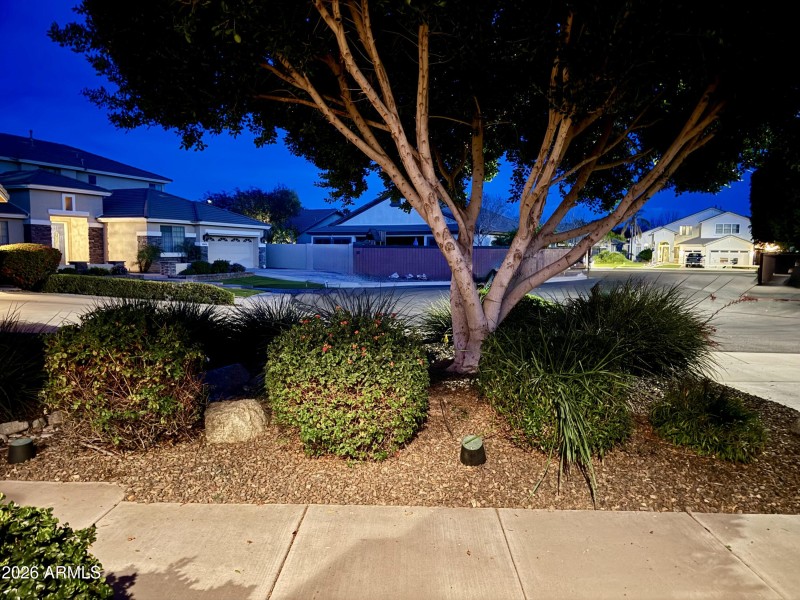 7DB2B64F-D8F1-4BAD-A50A-6D57D3ED5178