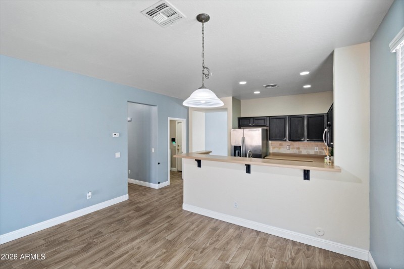 18-Breakfast to Kitchen