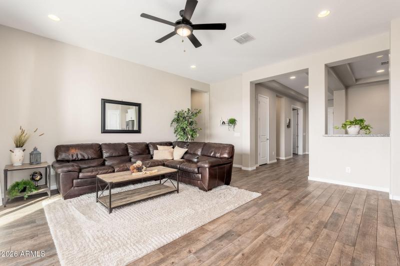 25954 N 103rd Dr - 12