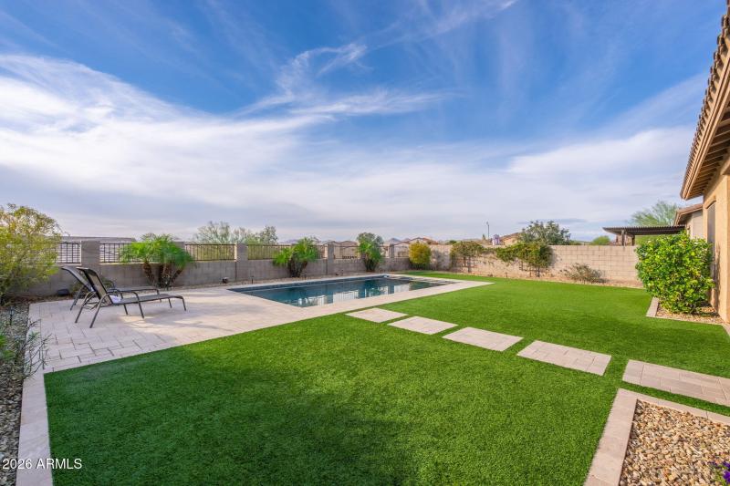 25954 N 103rd Dr - 40