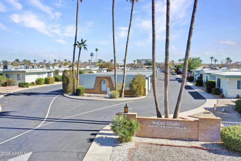 Aerial of Nuevo Court Entry