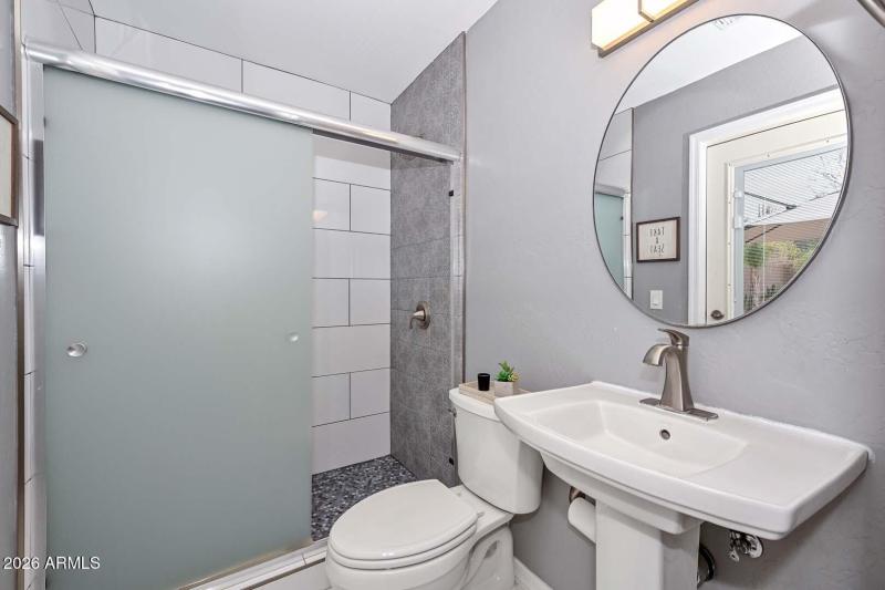 Full Bath-Pool Access