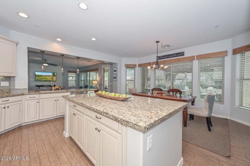 Kitchen-Breakfast Room