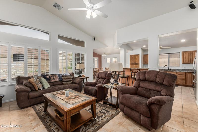 11248 E Dartmouth Cir