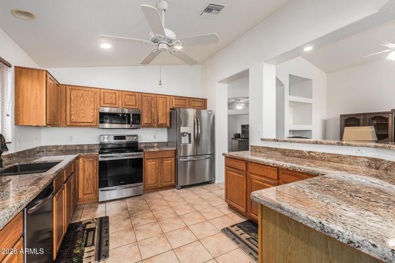 11248 E Dartmouth Cir